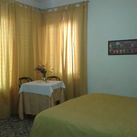 Hotel Tarabaralla *