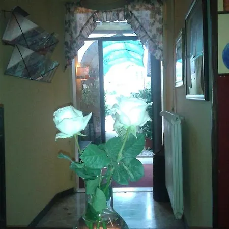 فندق Tarabaralla *